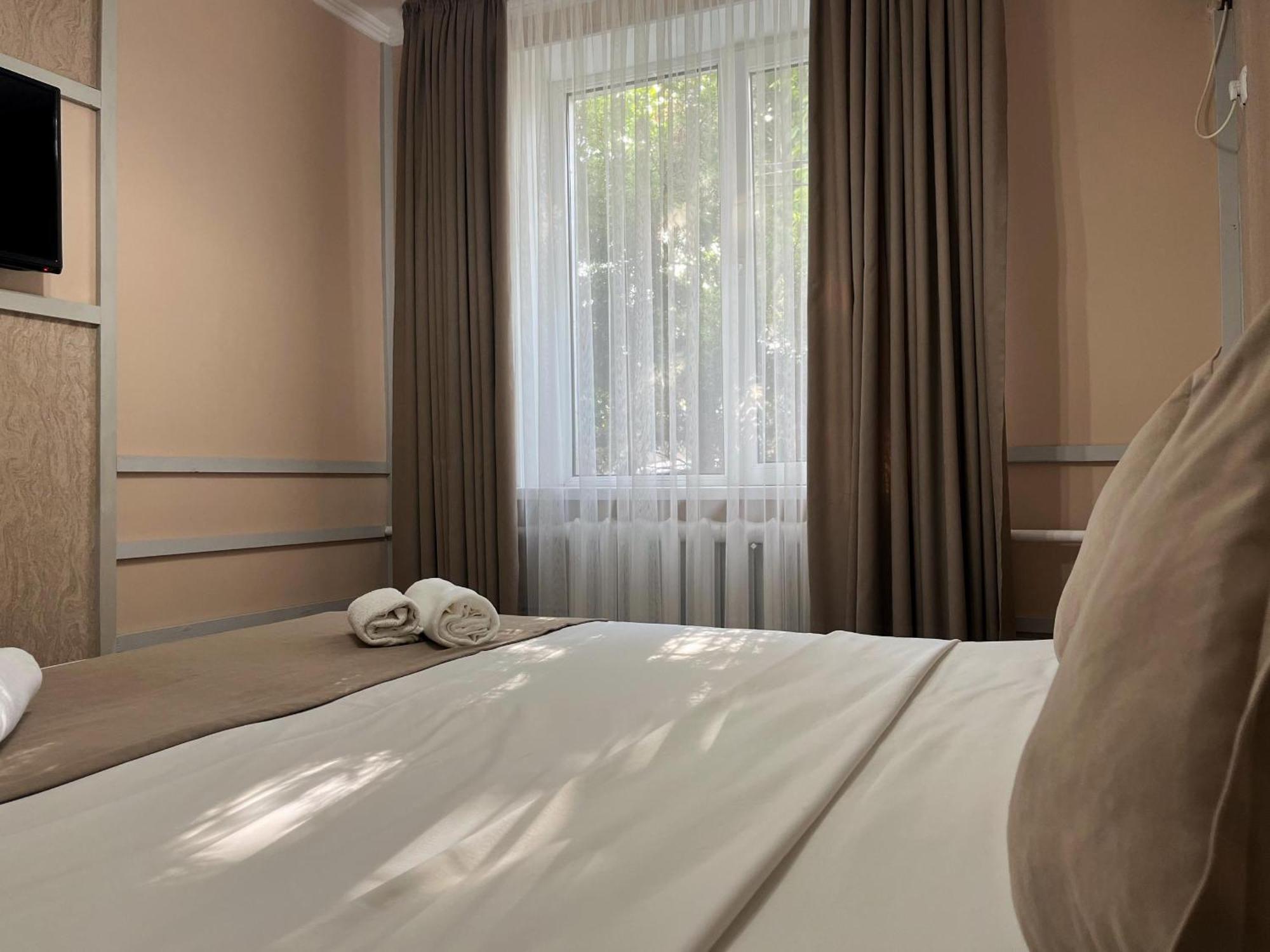 Kausar Hotel Bişkek Dış mekan fotoğraf